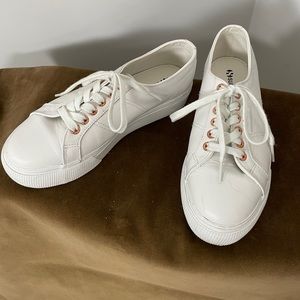 Superga Women’s White Leather Platform Sneakers 39 US 8